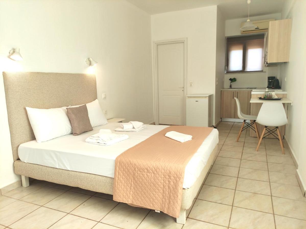 # 6 Giorgos & Chara Apartments Nea Kydonia  Luaran gambar